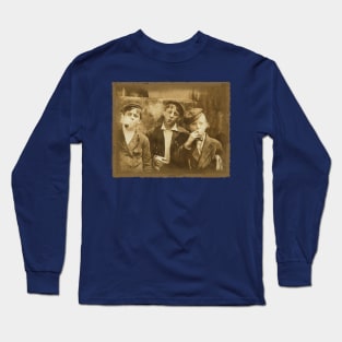 Smoking Newsies 1910 - Boys smoking St. Louis, Missouri Long Sleeve T-Shirt